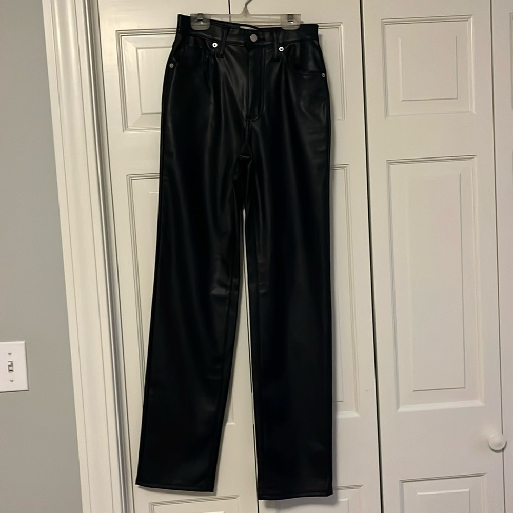 NWT Universal Thread leather pants size 2 regular